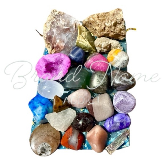Other - Lot 7 - 1 Pound Crystal & Stones